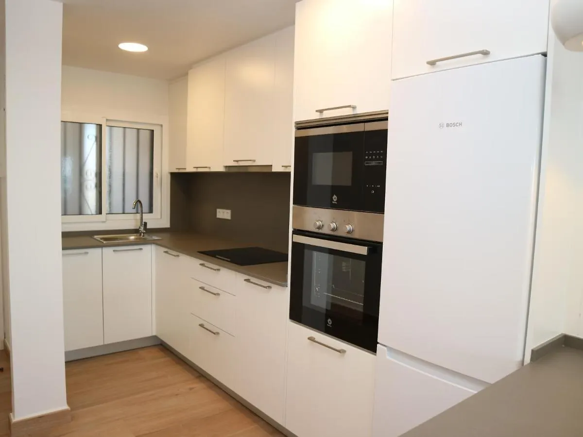Europa Roses Premium Apartment 0*,
