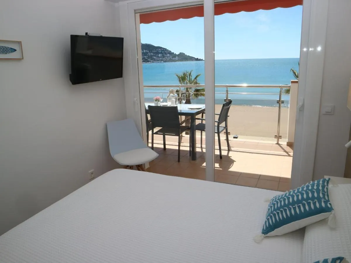 Europa Roses Premium Apartment